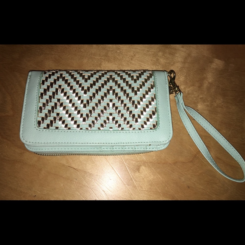 Wristlet